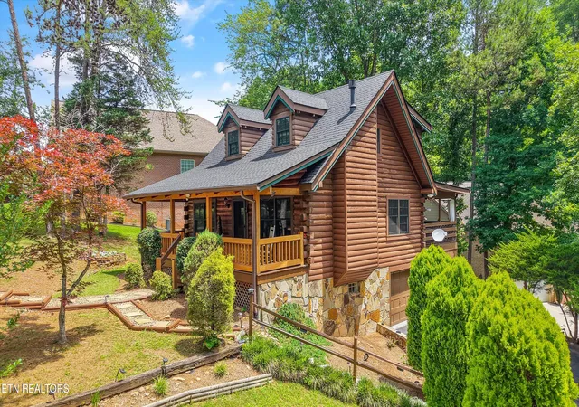 3rd image of 1408 Tomahawk Tr, Maryville, TN 37801 | MLS# 1343880