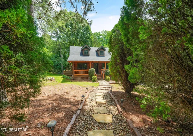 4th image of 1408 Tomahawk Tr, Maryville, TN 37801 | MLS# 1343880