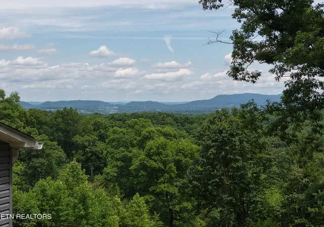 Photo 3 of Single family home for sale at 1518 Stony Point Rd, Knoxville, TN 37914 | MLS# 1344866 | Listing updated on 2026-08-03