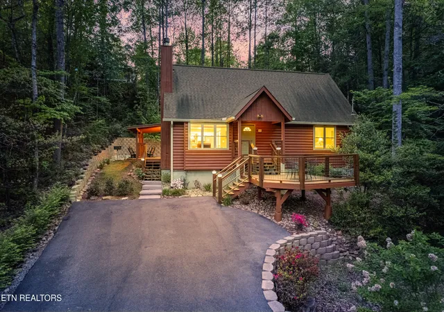2nd image of 353 Pa Proffitt Rd, Gatlinburg, TN 37738 | MLS# 1343869