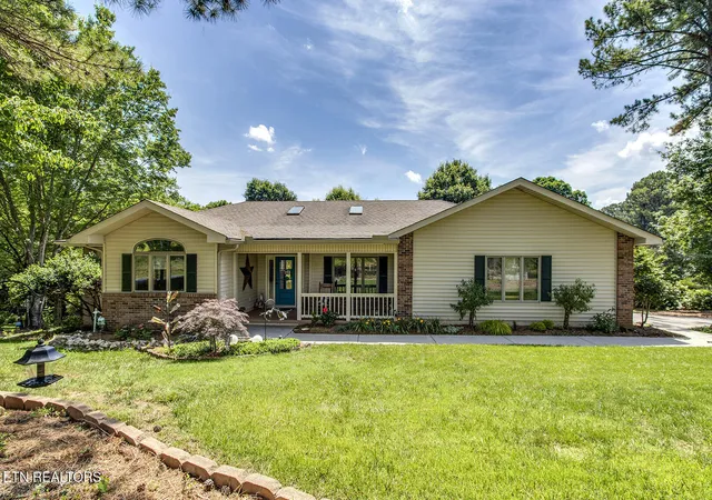 Homes for sale in Loudon, TN | 101 Piute Cir, Loudon, TN 37774 | MLS# 1344294
