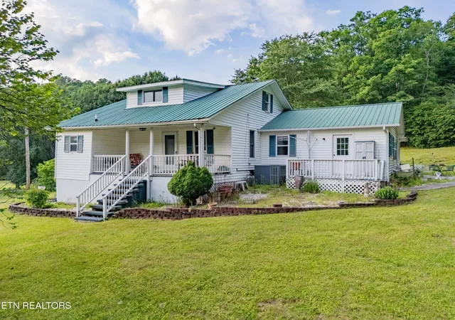 Homes for sale in Lancing, TN | 5334 Morgan Co Hwy, Lancing, TN 37770 | MLS# 1343967