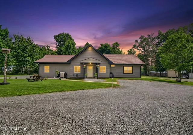 Homes for sale in Monterey, TN | 16588 Hwy 70, Monterey, TN 38574 | MLS# 1344127