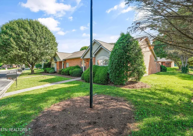 Photo 2 of Sale Pending at 7600 Pauline Way, Knoxville, TN 37938 | MLS# 1343894 | Listing updated on 2026-09-07