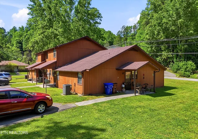 3rd image of 197 - 207 Gum Hollow Rd #197 - 207, Oak Ridge, TN 37830 | MLS# 1343898