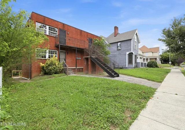 2nd image of 2359 E 5th Ave, Knoxville, TN 37917 | MLS# 1345397