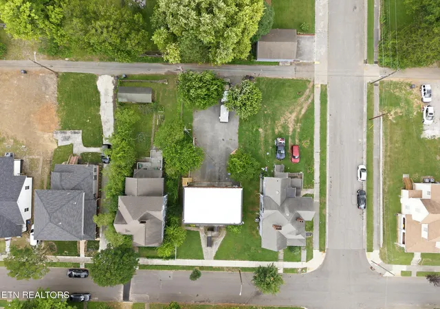55th image of 2359 E 5th Ave, Knoxville, TN 37917 | MLS# 1345397