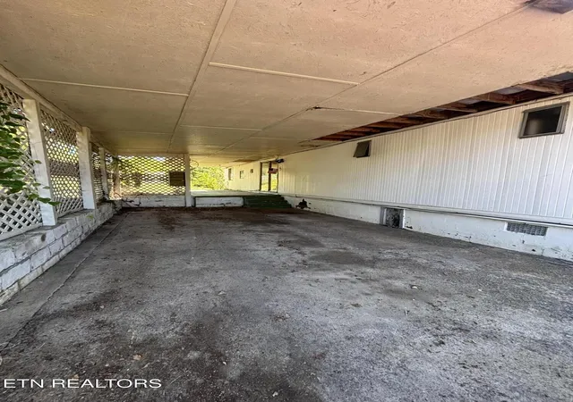 Homes for sale in Athens, TN | 1604 Lamar St, Athens, TN 37303 | MLS# 1343964