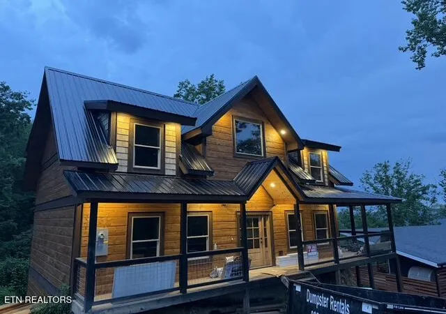 2nd image of 462 Loop Rd, Gatlinburg, TN 37738 | MLS# 1344087