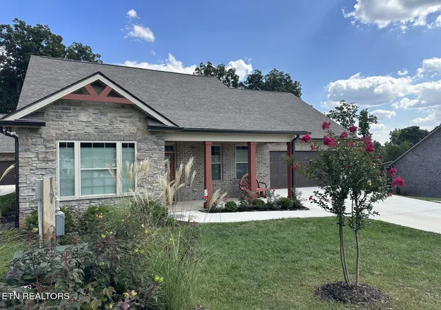 1st image of 1617 Mountain Dr, Lenoir City, TN 37772 | MLS# 1344258