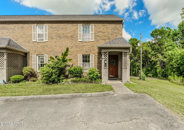 3rd image of 405 Eastley Ct #9, Kingsport, TN 37660 | MLS# 1345116