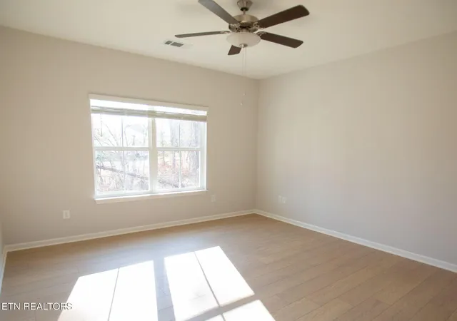 Homes for sale in Knoxville, TN | 7464 Sun Blossom Ln #197, Knoxville, TN 37924 | MLS# 1344462