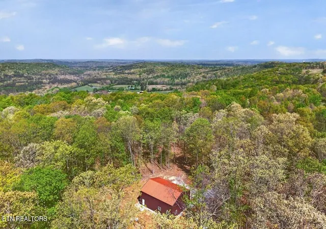 4th image of 751 W Bluff Rd, Pikeville, TN 37367 | MLS# 1343986