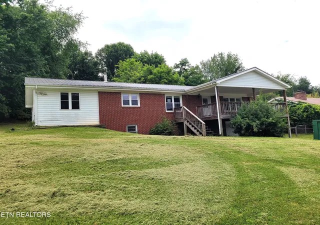 2nd image of 228 Smiley Cir, Blountville, TN 37617 | MLS# 1344022