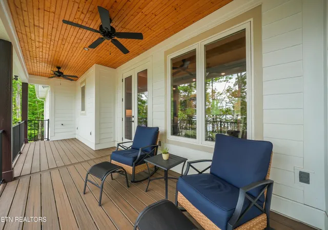 Photo 3 of Single family home for sale at 243 E Shore Dr, Rockwood, TN 37854 | MLS# 1344165 | Listing updated on 2026-06-27