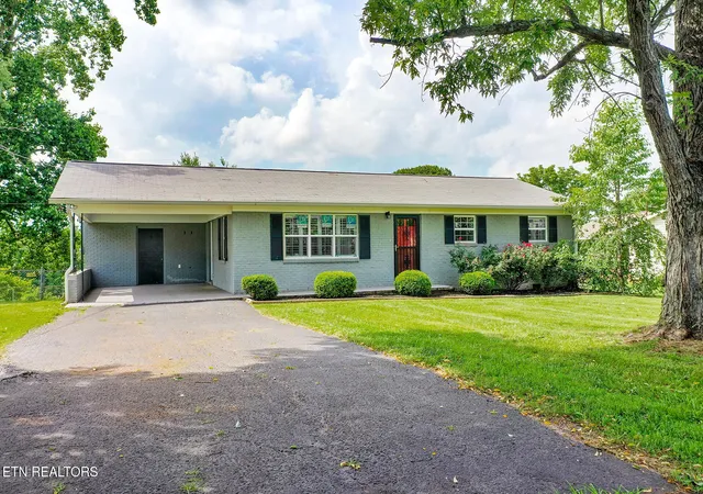 3rd image of 1620 Gail St, Loudon, TN 37774 | MLS# 1344107