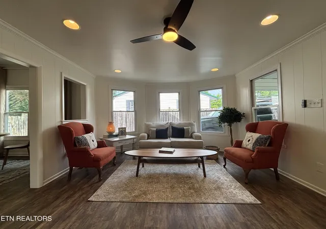2nd image of 1724 Minnis Ave, Knoxville, TN 37920 | MLS# 1344177