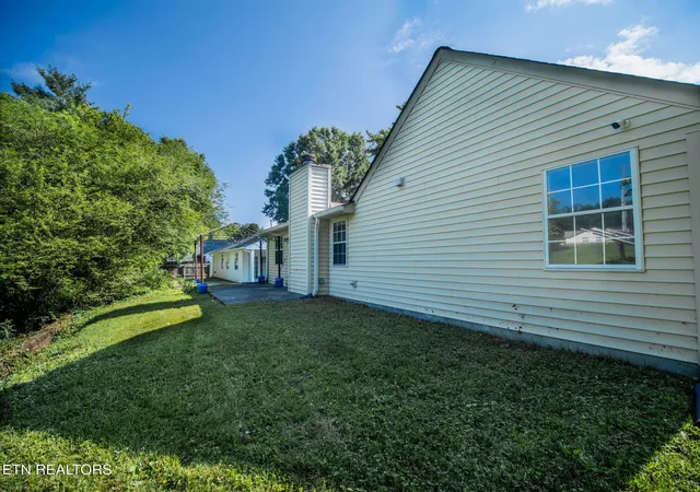 Homes for sale in Knoxville, TN | 2309 Tori Rd, Knoxville, TN 37923 | MLS# 1344325