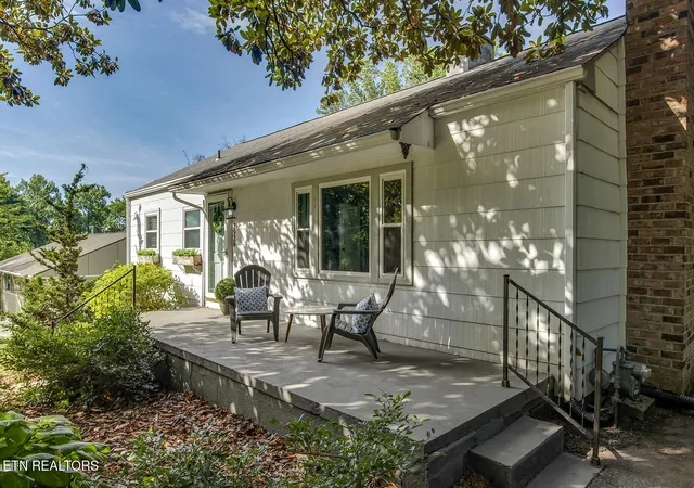 5th image of 3929 Forest Glen Dr, Knoxville, TN 37919 | MLS# 1344047