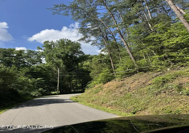 3rd image of Lot 23 Walden Ridge Rd, Sevierville, TN 37862 | MLS# 1346176