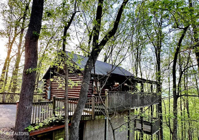 Photo 1 of Single family home for sale at 4080 Ole Smoky Way, Sevierville, TN 37862 | MLS# 1344073 | Listing updated on 2026-06-10