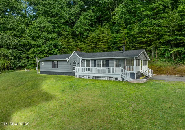 2nd image of 167 Cheynne Ln, Powell, TN 37849 | MLS# 1344080