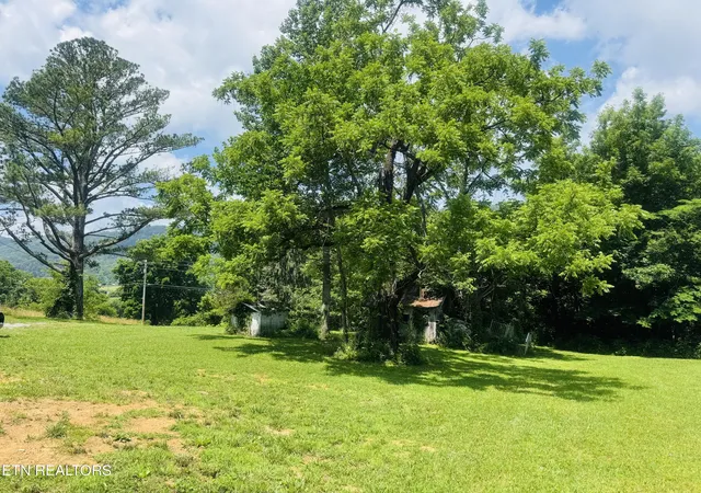 Homes for sale in Clinton, TN | 1183 Old Lake City Hwy, Clinton, TN 37716 | MLS# 1344144
