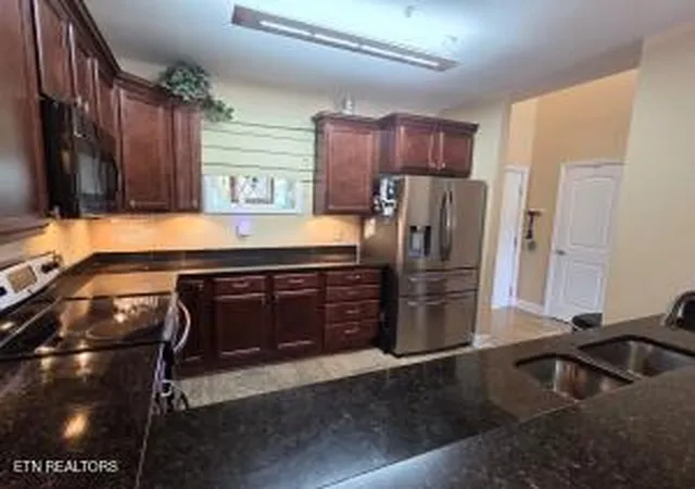 Homes for sale in Bean Station, TN | 144 Sandpiper Ln, Bean Station, TN 37708