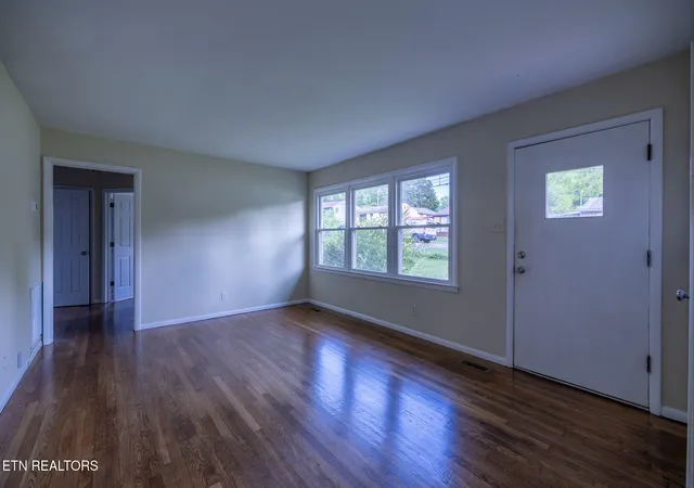 5th image of 2113 Berea Ave, Knoxville, TN 37920 | MLS# 1344366