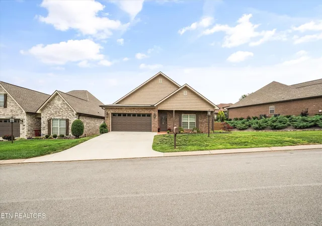 2nd image of 2311 Torrey Pines Dr, Maryville, TN 37801 | MLS# 1344238