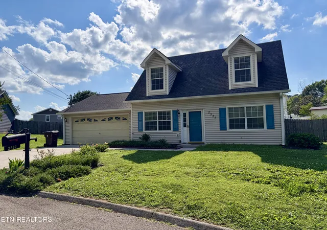 Photo 1 of Single family home for sale at 2337 Scanlon Ct, Powell, TN 37849 | MLS# 1344223 | Listing updated on 2026-09-11