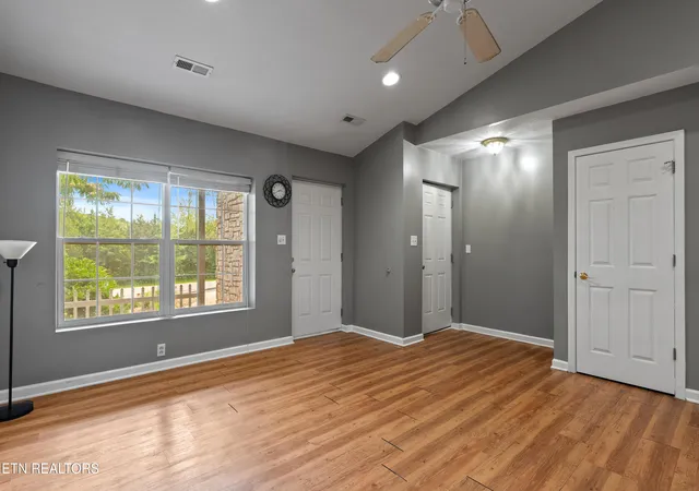 3rd image of 80 Pear Tree Ln, Loudon, TN 37774 | MLS# 1344175