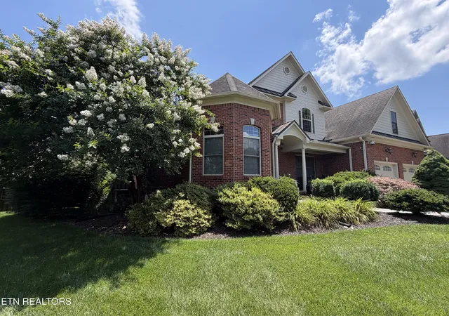 Photo 4 of Single family home for sale at 9700 Collier Pass Ln, Knoxville, TN 37922 | MLS# 1344289 | Listing updated on 2026-09-19