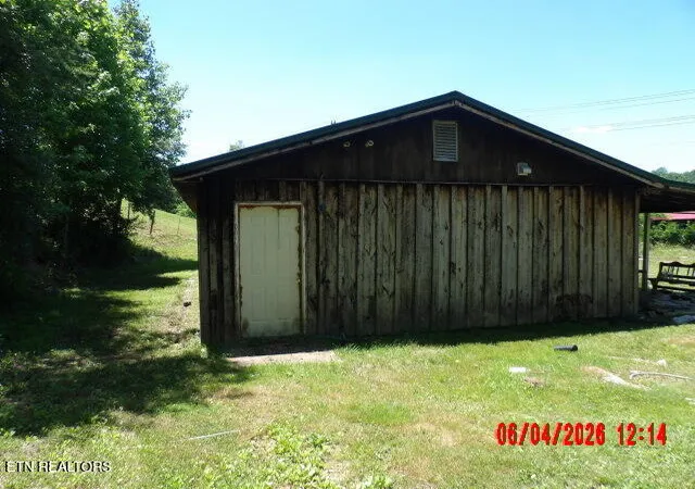 Homes for sale in Duff, TN | 5292 White Oak Rd, Duff, TN 37729 | MLS# 1344240