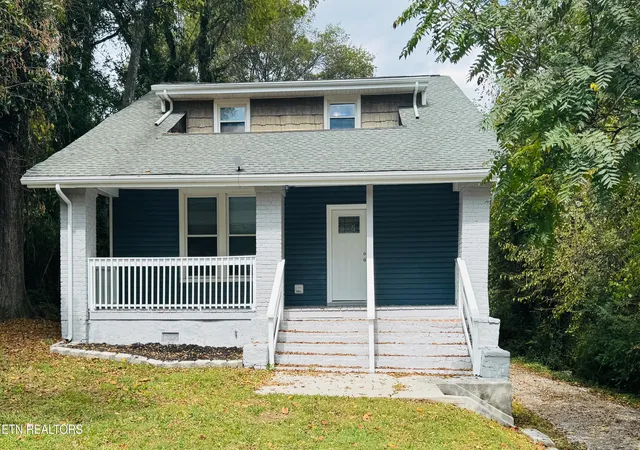 1st image of 2027 Dandridge Ave, Knoxville, TN 37915 | MLS# 1344869
