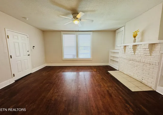 4th image of 2027 Dandridge Ave, Knoxville, TN 37915 | MLS# 1344869