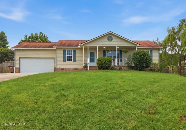 Photo 1 of Single family home for sale at 6032 Newington Ln, Knoxville, TN 37912 | MLS# 1346728 | Listing updated on 2026-09-17