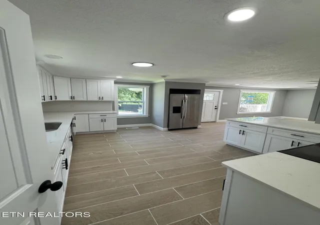 3rd image of 311 1/2 E 1St Ave, Lenoir City, TN 37771 | MLS# 1344862