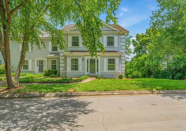 Photo 2 of Sale Pending at 8839 Ashton Ct, Knoxville, TN 37923 | MLS# 1344369 | Listing updated on 2026-09-03