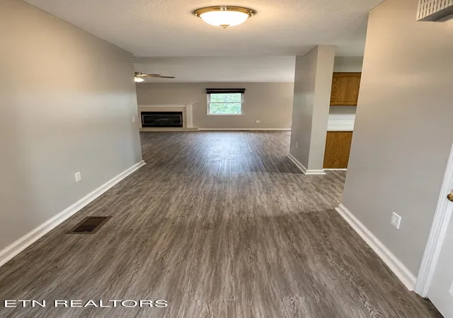 4th image of 330 Villa Dr, Seymour, TN 37865 | MLS# 1344308