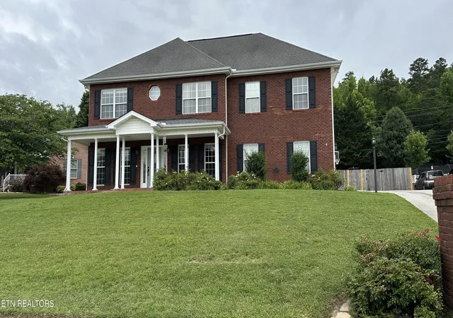 2nd image of 1145 Paxton Dr, Knoxville, TN 37918 | MLS# 1344356