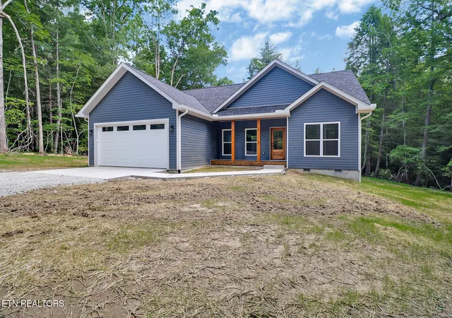 Homes for sale in Jamestown, TN | 373 Georgee Rd, Jamestown, TN 38556 | MLS# 1344464