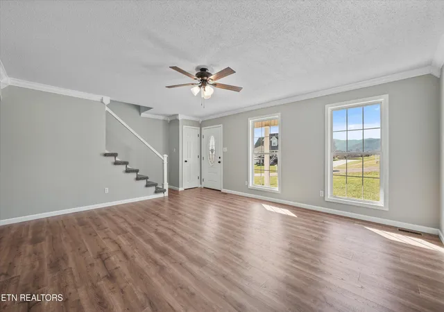 Homes for sale in Jacksboro, TN | 252 Perkins Ln, Jacksboro, TN 37757 | MLS# 1344563