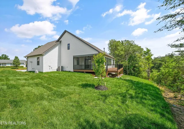 32nd image of 109 Chahyga Wy, Loudon, TN 37774 | MLS# 1344432