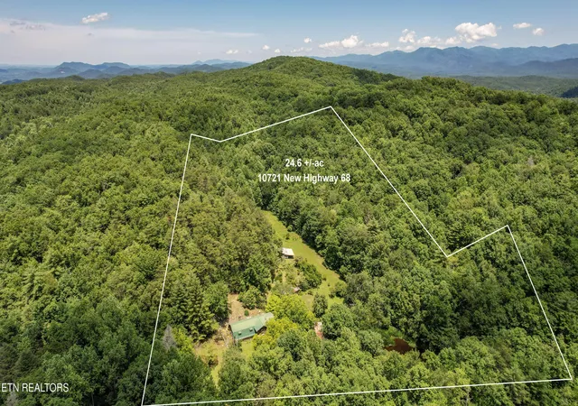 Homes for sale in Tellico Plains, TN | 10721 New Hwy 68, Tellico Plains, TN 37385 | MLS# 1345341