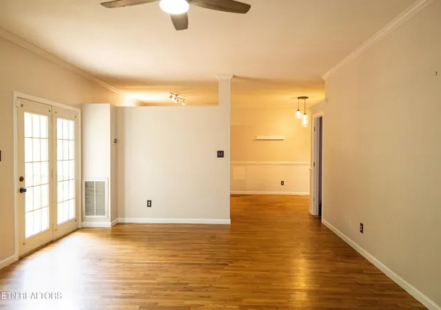3rd image of 1728 Stone Hedge Dr, Knoxville, TN 37909 | MLS# 1344442