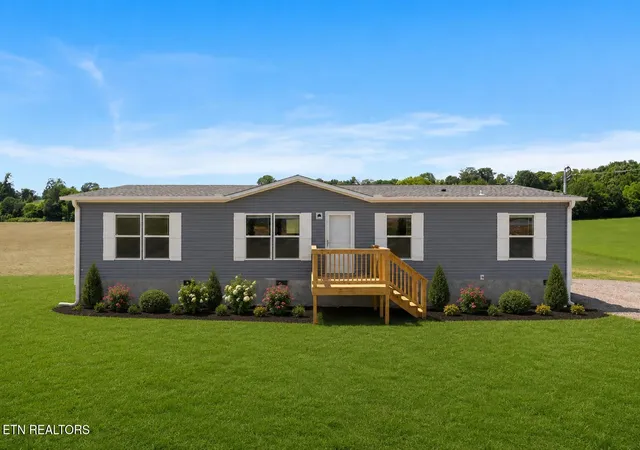Homes for sale in Madisonville, TN | 283 Thompson Rd, Madisonville, TN 37354 | MLS# 1344485
