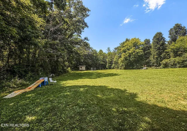 Homes for sale in Friendsville, TN | 217 Bowers Cir, Friendsville, TN 37737 | MLS# 1344525