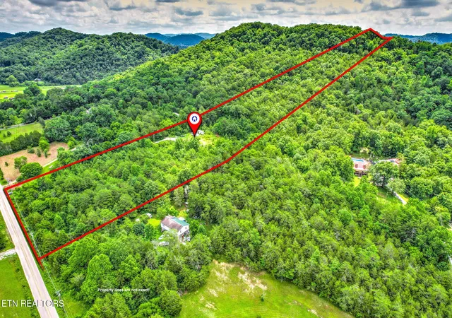 2nd image of 5008 E Raccoon Valley Dr, Knoxville, TN 37938 | MLS# 1344493