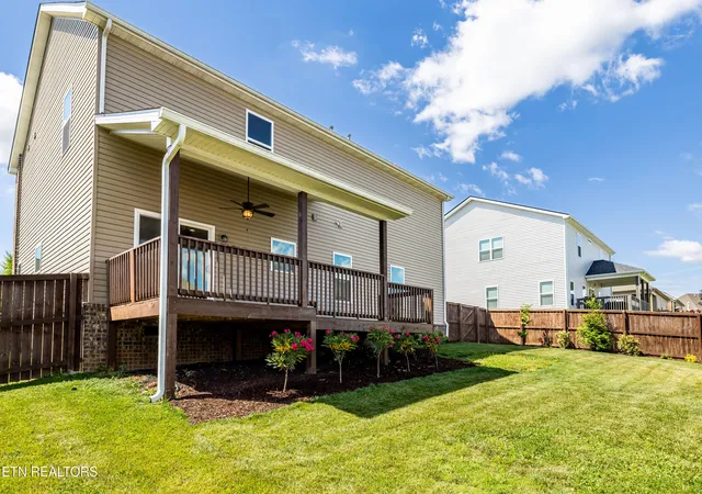Photo 2 of Single family home for sale at 2209 Scarlet Tanager St, Maryville, TN 37801 | MLS# 1344947 | Listing updated on 2026-09-25
